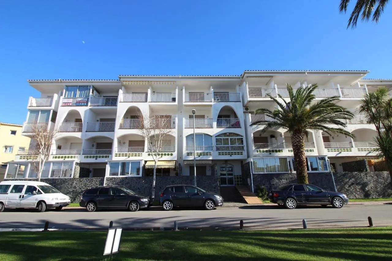 Apart-Rent Apartment Pattaya 0159 Empuriabrava Spain