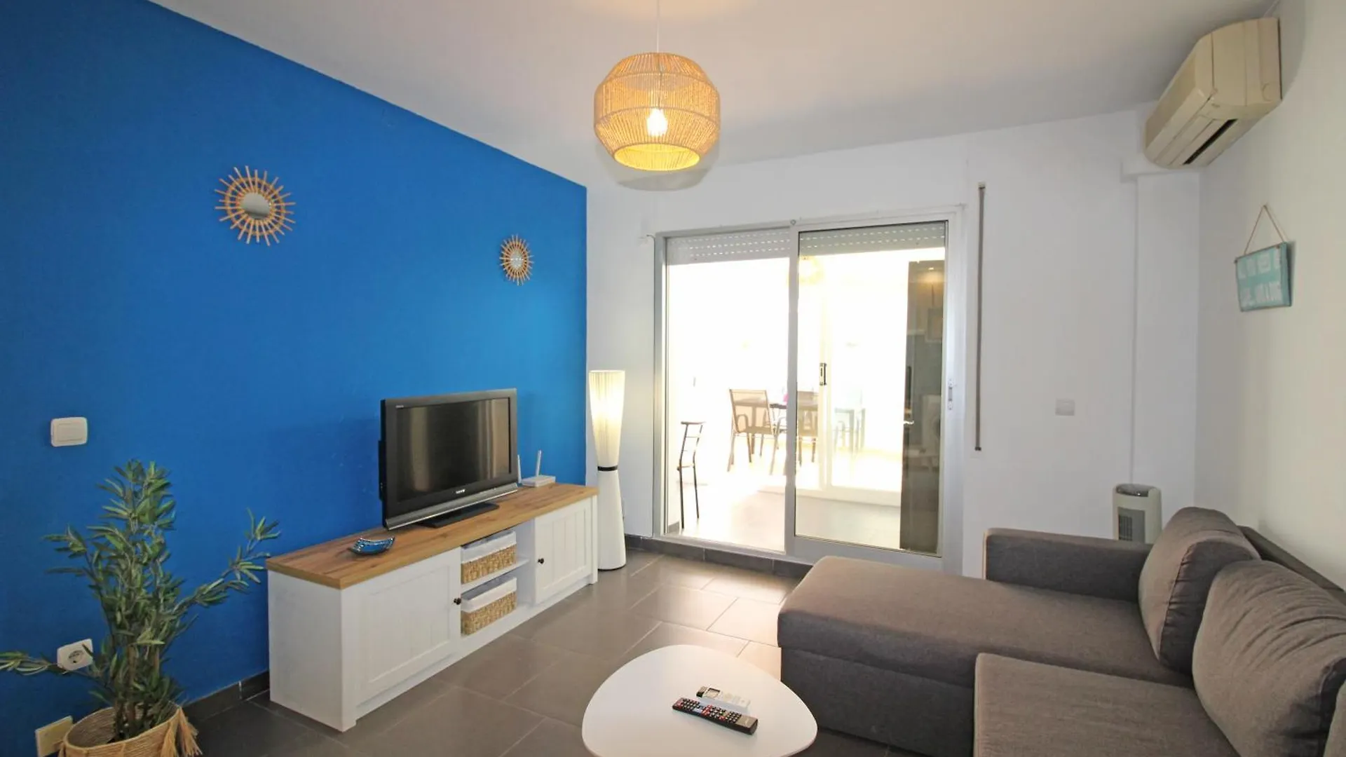 Apart-Rent Apartment Pattaya 0159 Empuriabrava
