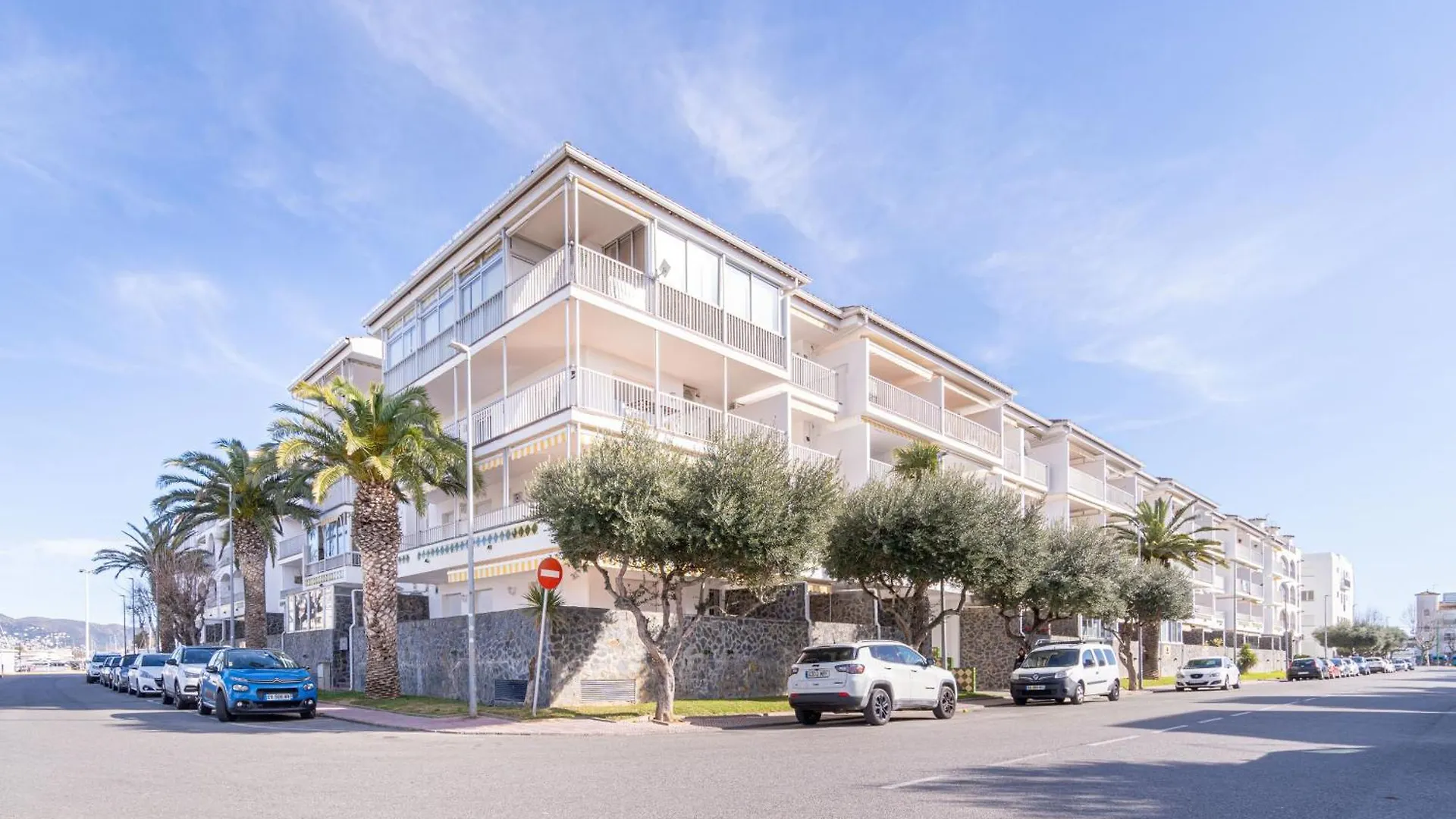 Apart-Rent Apartment Pattaya 0159 Empuriabrava